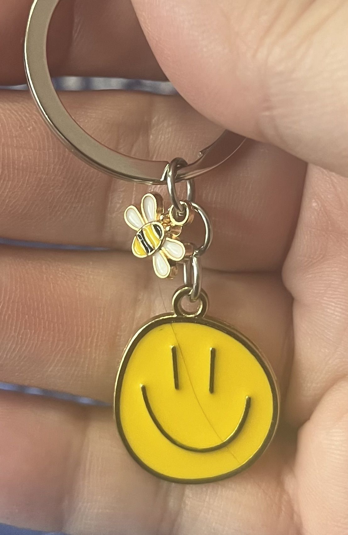 Be Happy Keychain view 2